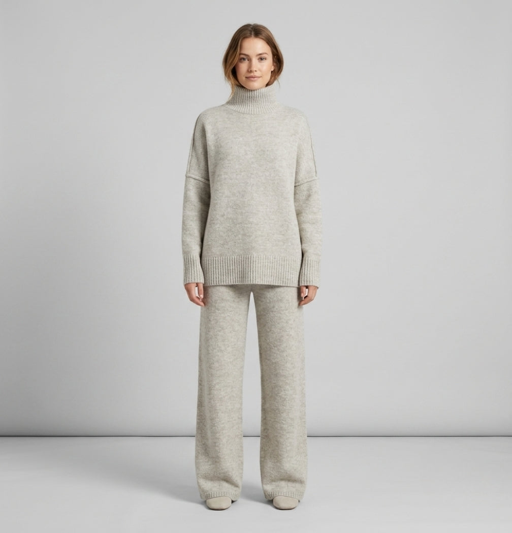 Women’s Knit Lounge Set